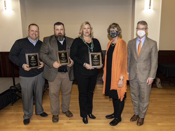 OSU Extension’s Epsilon Sigma Phi chapter recognized several award winners in January, including a group of specialists from the Northeast District that received the Outstanding Team Award for developing a freezer beef educational program for local producers. Left to right: Donna Patterson, Earl Ward, Scott Clawson, Damona Doye and Thomas G. Coon. (Photo by Todd Johnson, OSU Agricultural Communications Services) outstanding team award winner