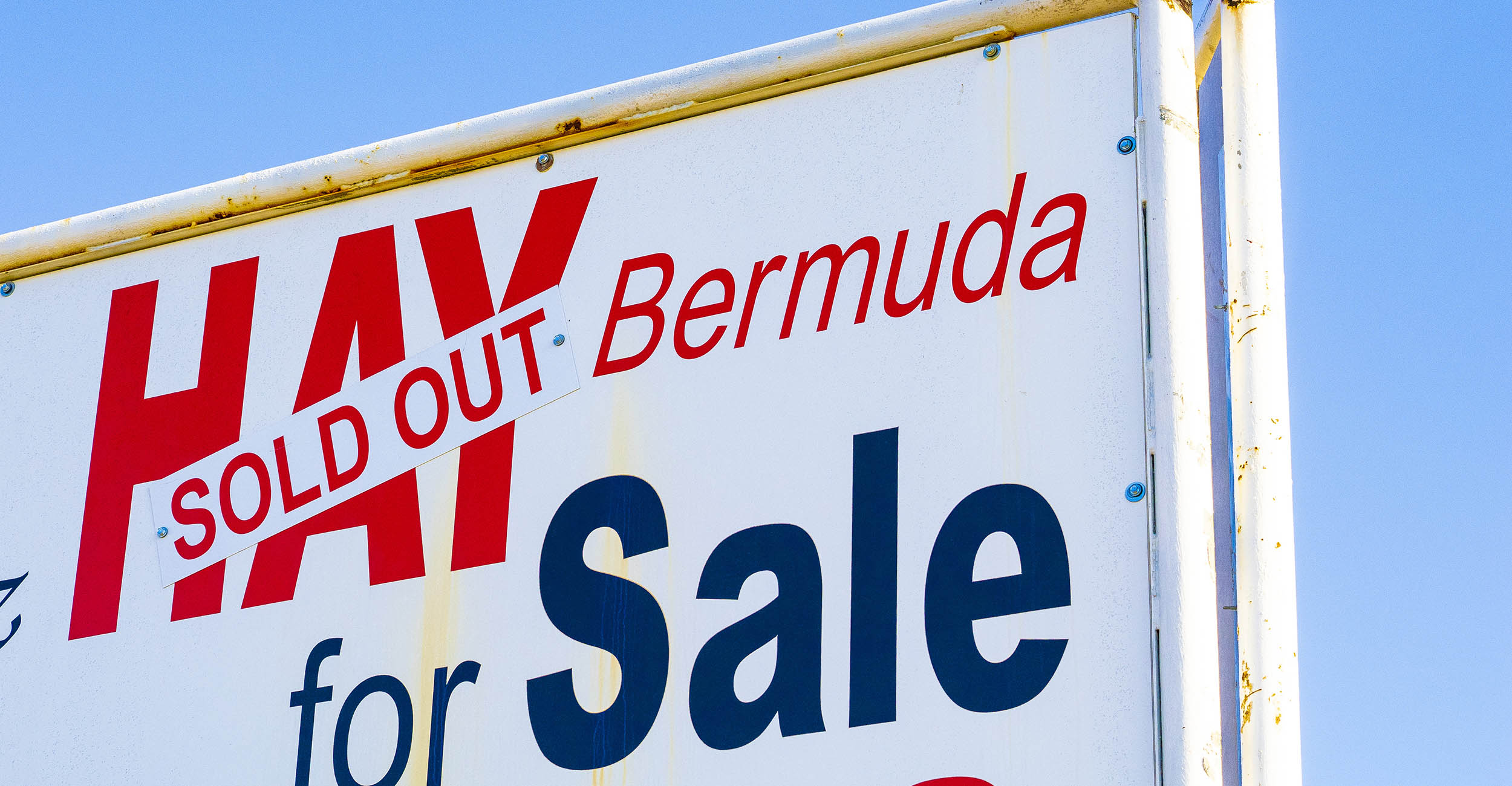 sign advertising hay for sale
