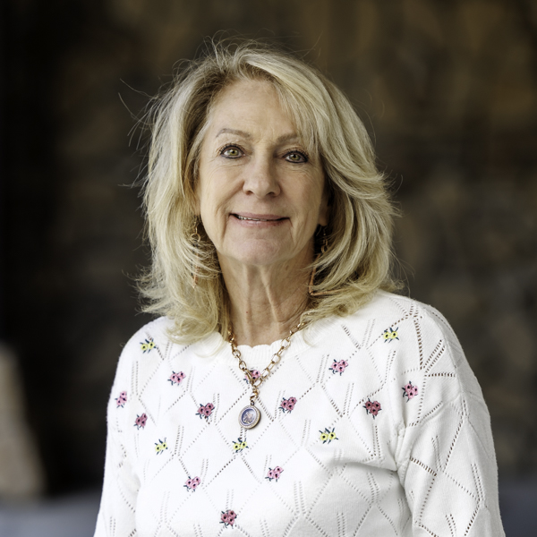 Professional portrait of Janet Richardson