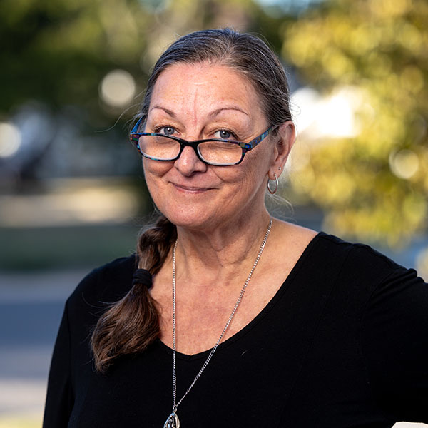 Professional portrait of Tammy Helliker