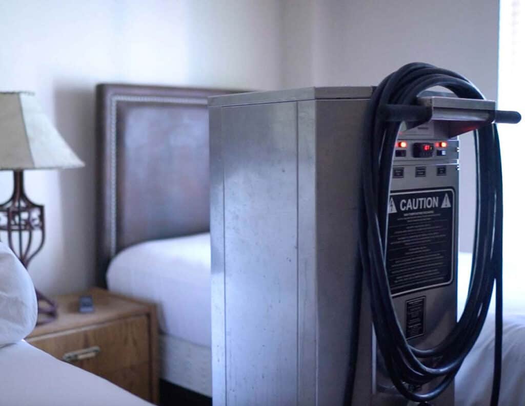 Heat treatment machine.