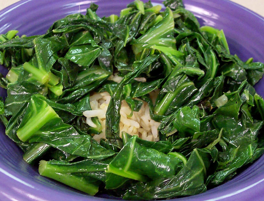Ginger greens and rice in a bowl.